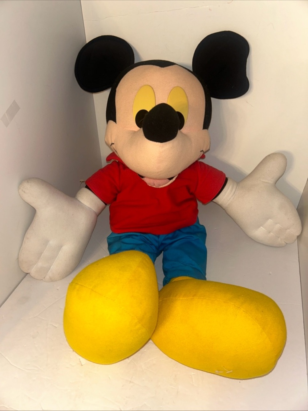 Mattel Talk N Giggle Mickey Mouse Large 25” Plush 20 Phrases Works Talking Toy